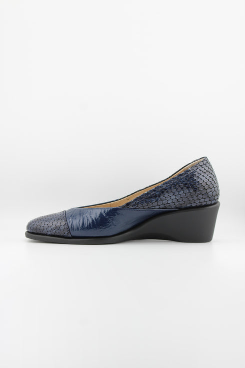 DFC Relax Textured Wedge Slip-On Shoe
